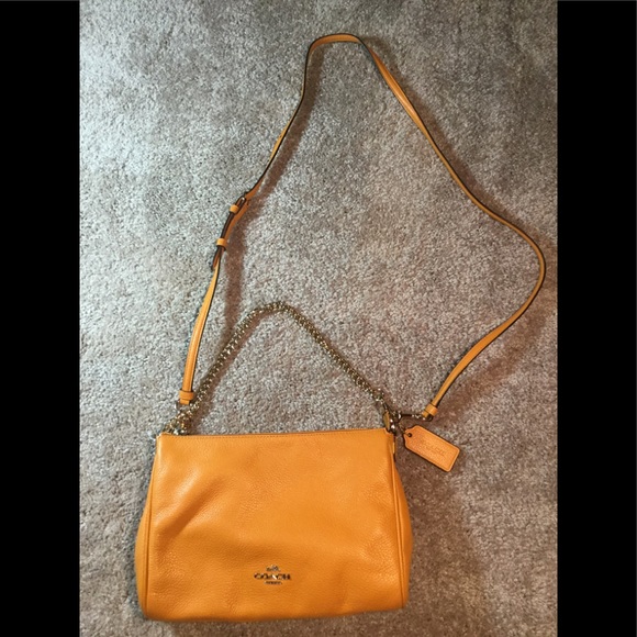 Coach Handbags - Coach crossbody bag